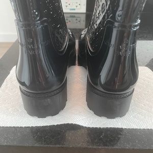 AUTHENTIC PRE OWNED LOUIS VUITTON RAIN BOOTS